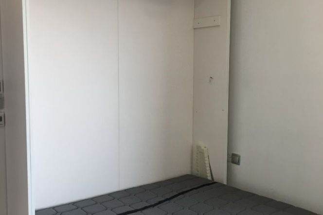 Elavator 2br with Floor heating near Line 1 Hengshan Road St.