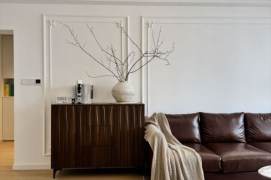 Big 2Br +elevator+balcony 110Sqm /Caoyang rd &Wuning rd Metro L3&4&14