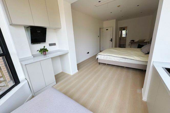 Cozy 1Br @ L9/12 Jiashan rd station