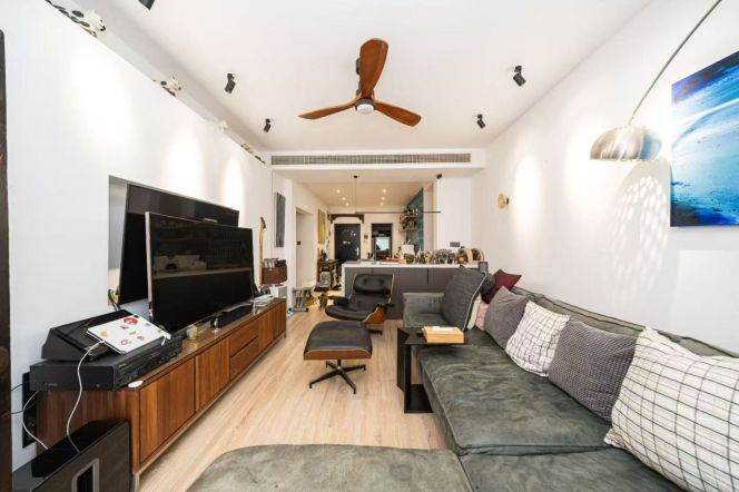 modern 3 bedrooms floor heating nice garden near line 6 and Century park 