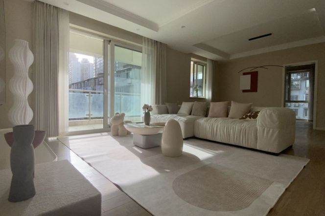 3BR 2BA 160㎡ Residence w/Balcony+Floor Heating@Jiashan Rd Station