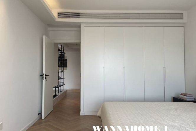 New&Modern&Spacious 3Brs 2Baths Apt+Awesome View+L3/4 West Yan An Rd Metro