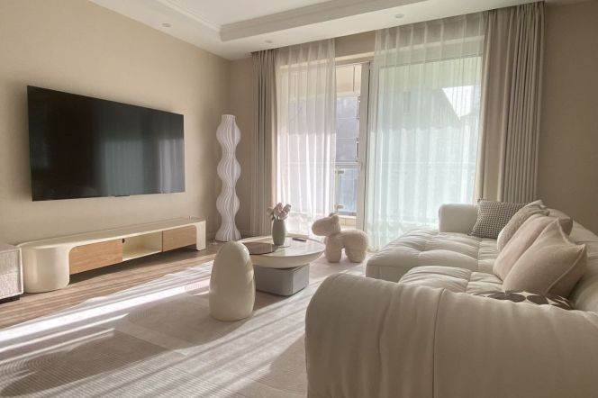 3BR 2BA 160㎡ Residence w/Balcony+Floor Heating@Jiashan Rd Station