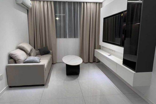 weining rd Brand new 1BR/big yard@L2 