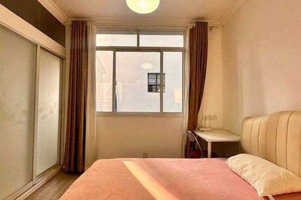 1 br near L1/L10/L12 south shaanxi rd station+SJTU