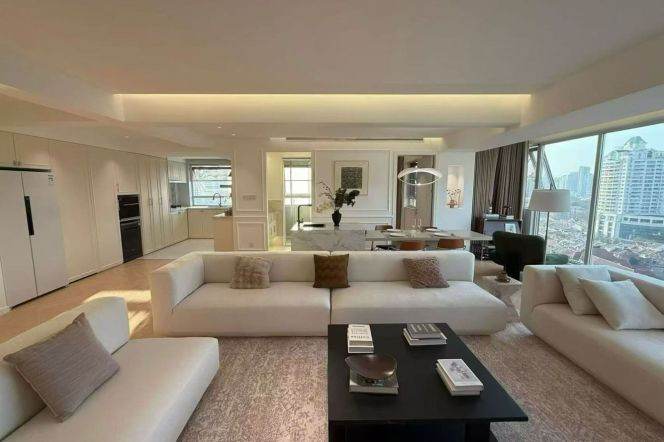 super modern big 3brs floor heating brand new furniture near IAPM line 1,10,12