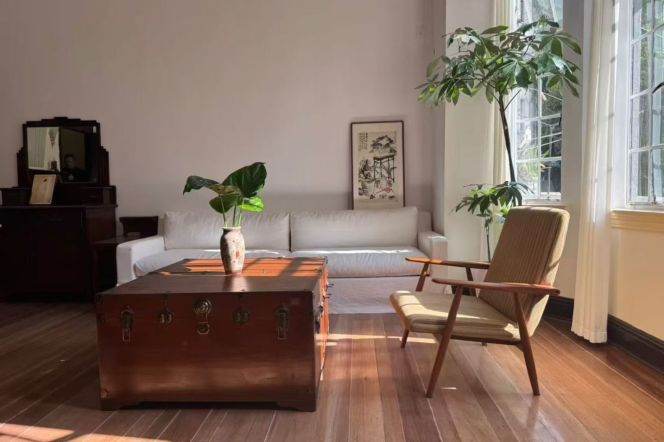 Beautiful green view 1br with good lighting near Shanghai Library