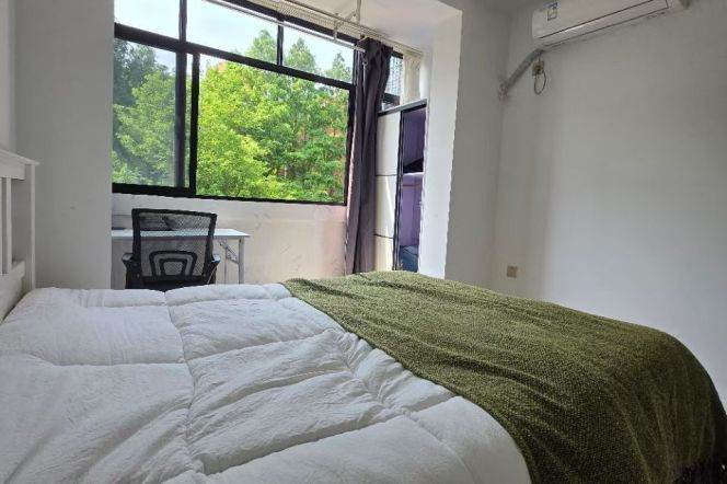 Bright 1Br/1Lr/1Bt apt nr Wuding rd,M2/11/14