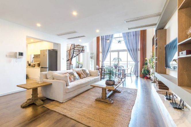 5 Brs, 3 Baths with Terrace, 253 sqm, Floor heating @ Century Park L2