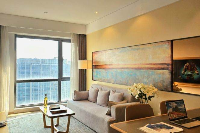 1 br service apt in Putuo District Near Changfeng Park Station(Line 15)