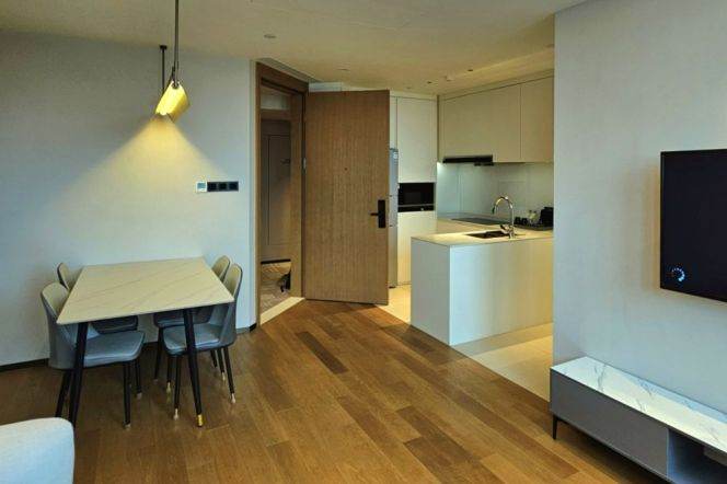 1br service apt in Jing'an District Near Zhongxing Rd (Line 8)