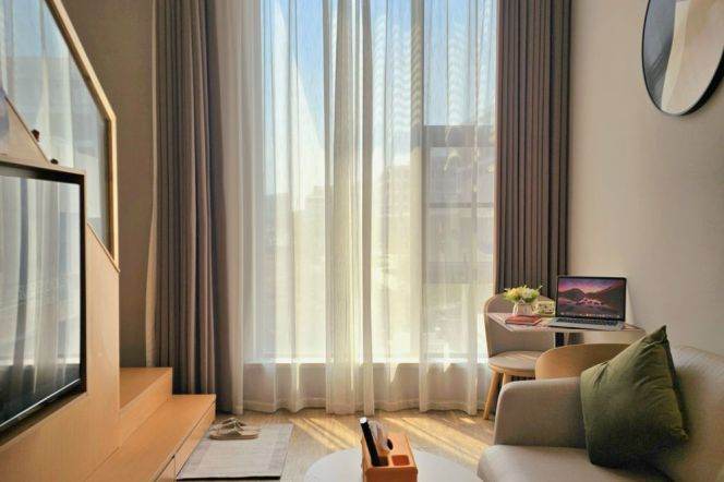 1br Loft service apt Near Hongmei Rd Station (Line 12)