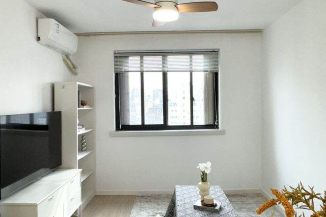 Good view/spacious 1BR 1LR+Study/double south,Caoyang rd@L11/14/3/4