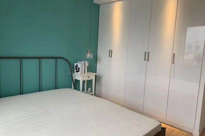 Open balcony one bedroom elevator Apt+heating+oven@Hengshan Rd