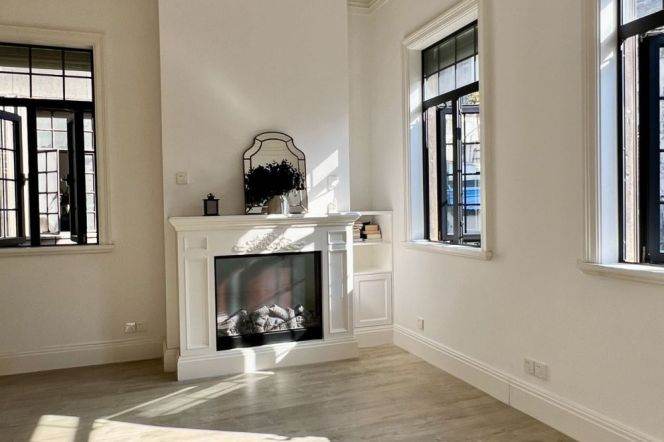 Terrace ,4Br,4Baths,iapm,xintiandi,penthouse,duplex, 220sqm