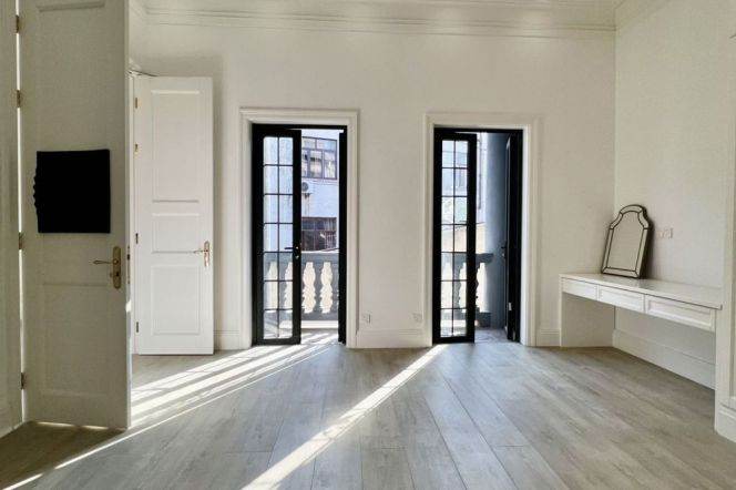 Terrace ,4Br,4Baths,iapm,xintiandi,penthouse,duplex, 220sqm