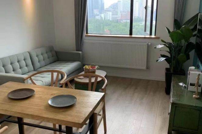 Open balcony one bedroom elevator Apt+heating+oven@Hengshan Rd