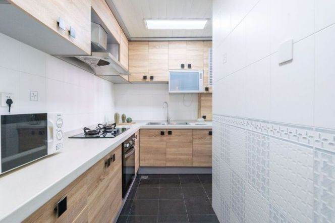 Morden 1bedroom with balcony in Xujiahui