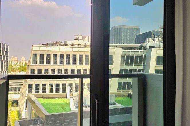 2br Service apt Near Hongcao Rd Station(Line 9/12)