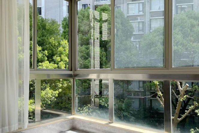 Large Terrace+Bright&Modern&Spacious 3Bdrs 2Baths Apt+L7 Chang Ping Rd+Nice View