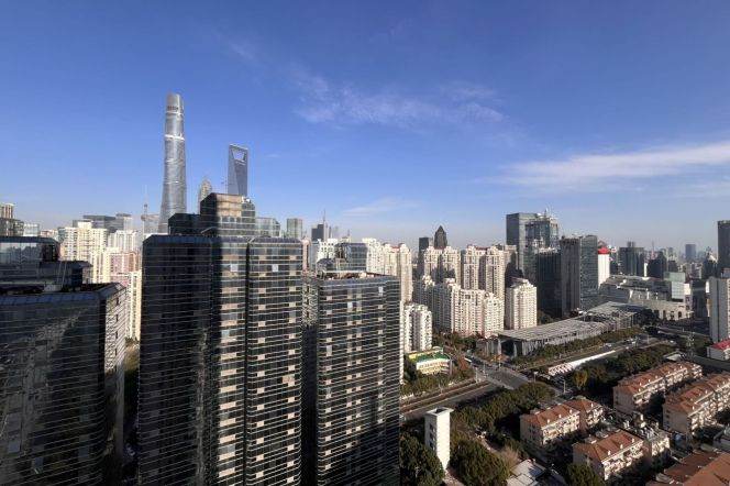 Morden 1bedroom with good view  in Lujiazui
