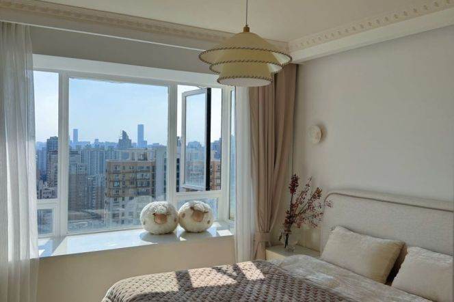 modern 3brs floor heating nice view modern furniture in Xintiandi 30K