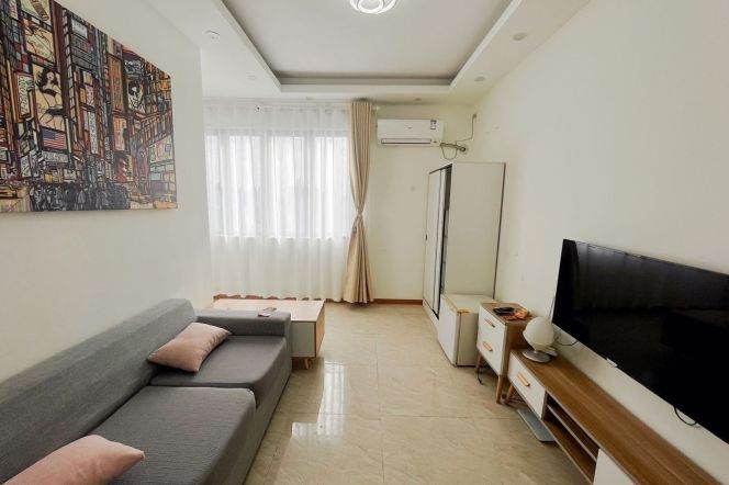 Homey 1br high-rise nr Jiashan Rd   L9&12