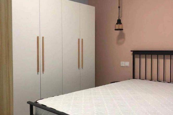 9k Clean 2Br Nr Changping Rd.line7 can be short term 