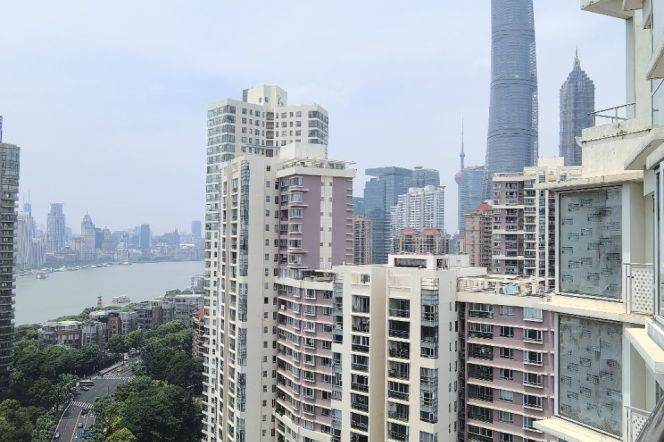 modern 4brs floor heating open balcony nice river view beside Huang pu river Lujiazui