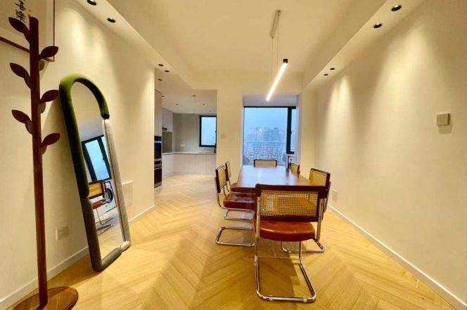 3BR 2BTH w/ Barclony nr Shanghai Natural History Museum M13