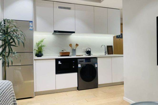 1Studio with large terrace near line 10,Fu'dan,Tong'ji and SUFE can long and short term lease