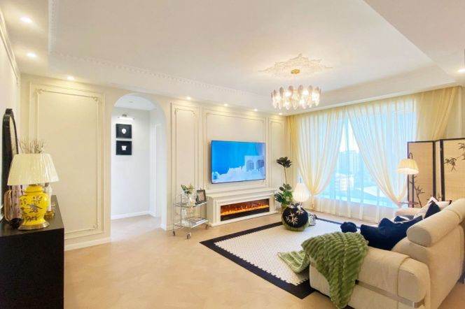 modern big 4brs floor heating open kitchen nice furniture near Golden avenue 