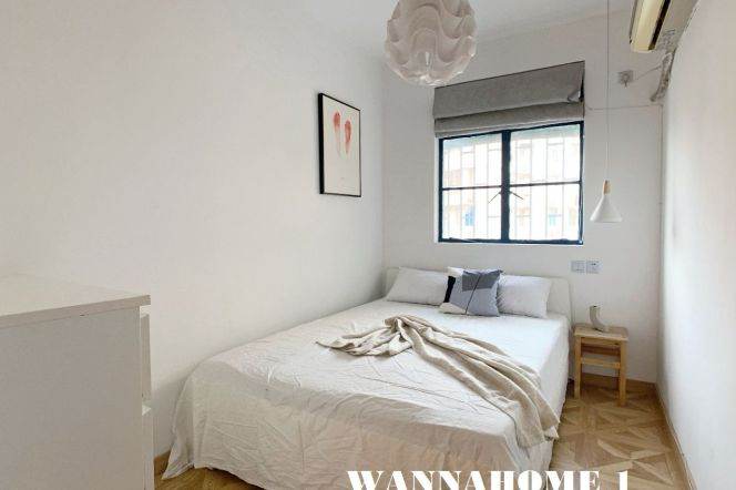 Bright&Spacious 1Bdr 1Bath Apt+L2/3/4Zhongshan Park+Open Balcony+3F Walk Up