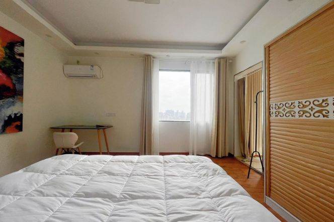 Homey 1br high-rise nr Jiashan Rd   L9&12