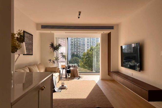 Spacious 2BR 2baths/nice compound/floor heating,Loushanguan rd@L15/2