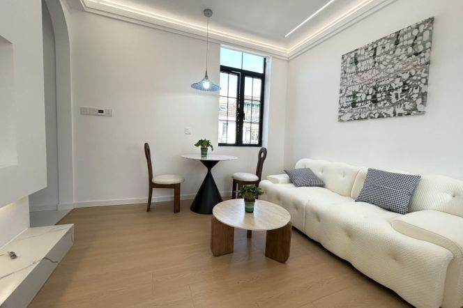 jing‘an temple floor heat 1BR/living room@L7