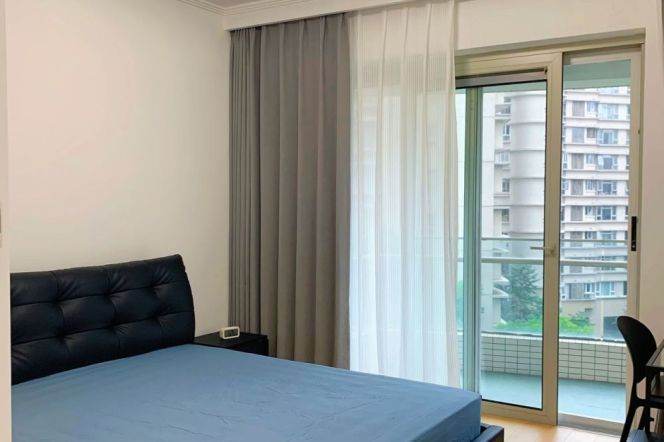 18.5k Comfort 3Br 2Bathr with River view  and Gym Nr Zhenping Rd.line3/4/7