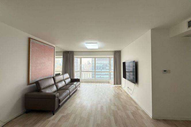 South Shanxi Rd Station Elevator 3Br/2Bath Line1/10/12 Iapm