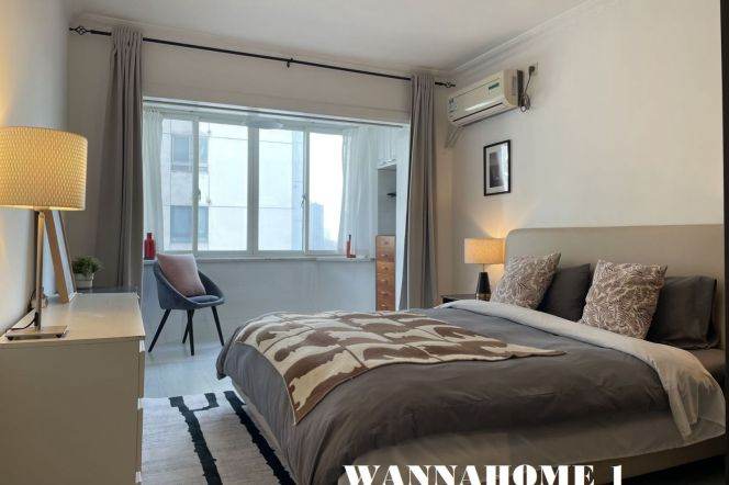 Nice View+Modern&Spacious&Bright&Well-Designed Elevator 1Bdr 1Bath Apt+Jing An Temple