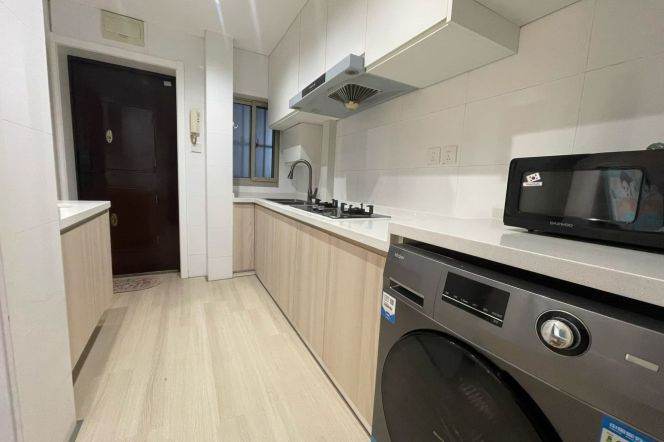 Spacious 1Br/1Lr/1Bt apt nr Wuding rd,M2/7/14