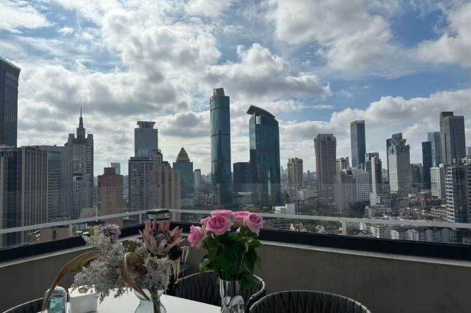 jing an 300sqm with terrace