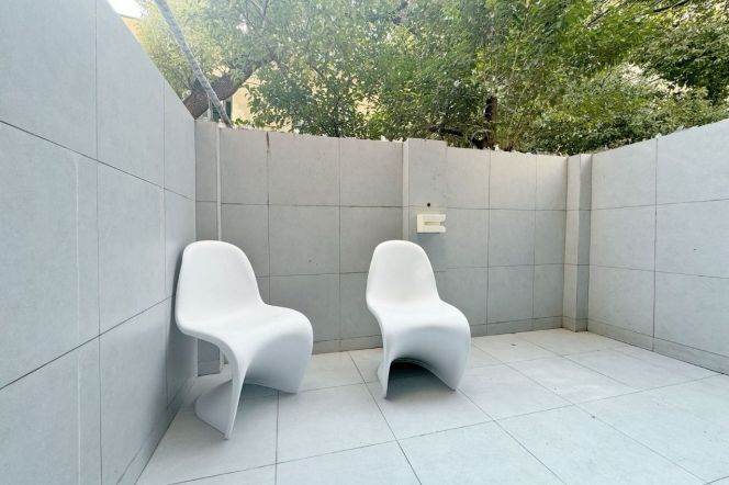 Awesome 2Brm With A Yard Near Line 2/3/4 Zhongshan Park