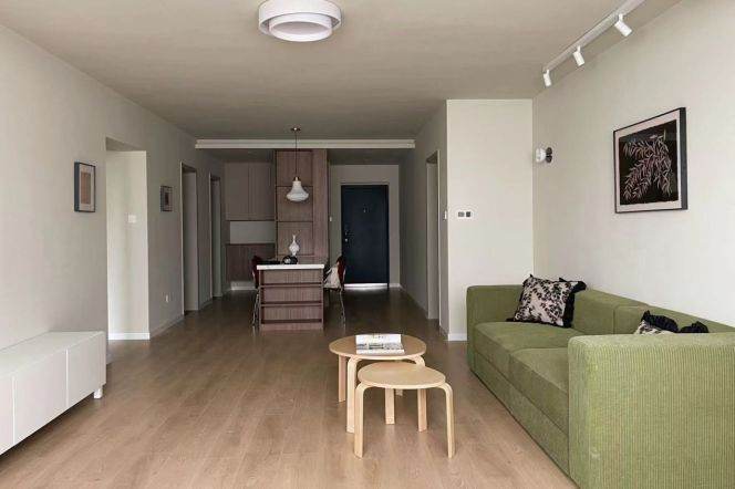 130sqm 3Beds 2Bts Huge Living Space@Yanping Road