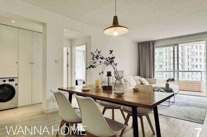 Garden Compound/Line 13/14 MT/Gym+Pool+Tennis/Balcony/Bathtub/Large Storages/Cozy2br