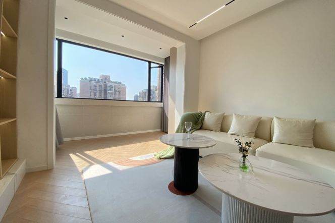 2-bedroom apartment on Yanping road  