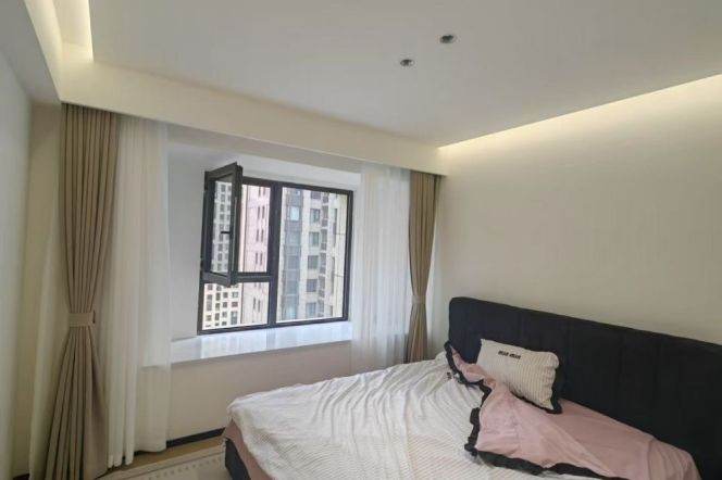 Tasty 2br apt with CA,floor heating,Dishes washer,Line 15