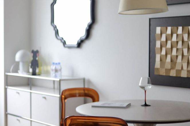 Spacious and bright 3Br/2bt@Xujiahui center 153sqm with parking spot