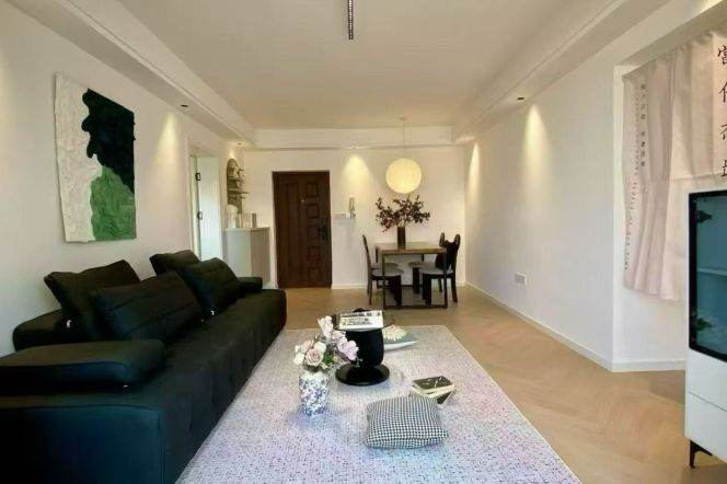 Da‘an City Xinzha rd/Shimen (2nd) rd floor heating 2brs/2lv/1bt apt; L13