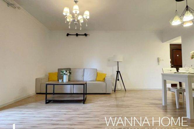 Spacious&Modern&Bright 2Bdrs 1Bath Apt+L2/11 Jiang Su Rd+Large Closet+2 Open Balconies