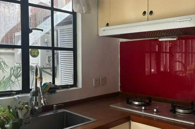 Nice Garden house 2br/1bt in Jiaozhou Road